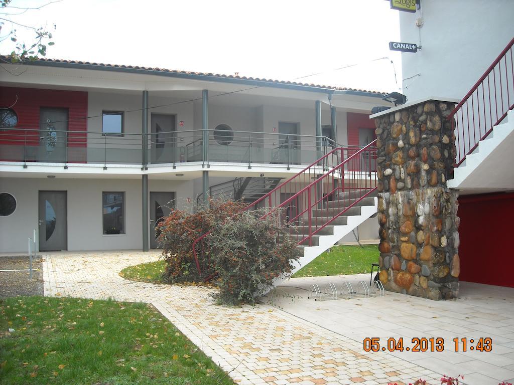 Logis Hotels - Hotel Et Restaurant Le Relais Des Garrigues Grisolles  Стая снимка